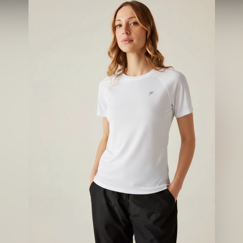 ✨3x$30✨ White Performance Tee - Lightweight Athletic Shirt
